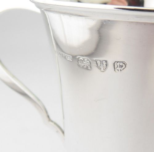 FINE SILVER CHIRSTENING MUG CHESTER 1940 - ADDITIONAL PHOTO 3