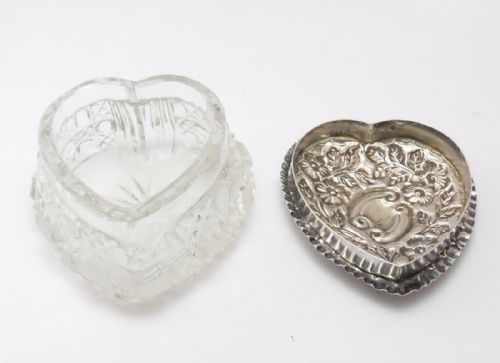 HEART SHAPED SILVER TOPPED GLASS POT BIRMINGHAM 1902 - ADDITIONAL PHOTO 6