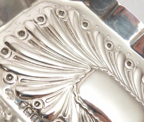 FINE VICTORIAN SILVER DISH LONDON 1896 - ADDITIONAL PHOTO 4