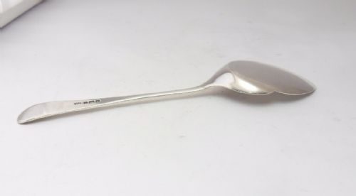 VICTORIAN SILVER ICE CREAM SPADE SHEFFIELD 1891 - ADDITIONAL PHOTO 3
