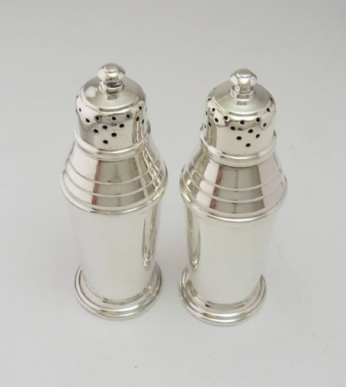 pair of art deco silver pepper pots birmingham 1934 - CATEGORY: ANTIQUE SILVER - DATED 1940