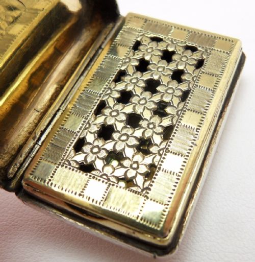 GEORGIAN SILVER VINAIGRETTE LONDON 1790 - ADDITIONAL PHOTO 2