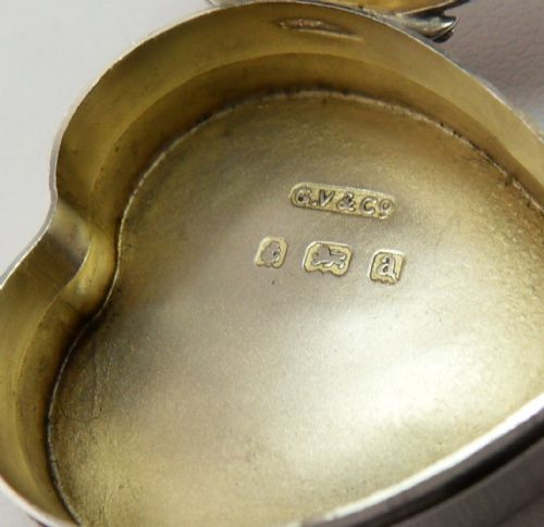 VICTORIAN SILVER HEART PILL BOX BIRMINGHAM 1900 - ADDITIONAL PHOTO 5
