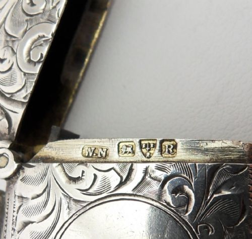 FINE SILVER OVAL VESTA CASE CHESTER 1900 WILLIAM NEALE - ADDITIONAL PHOTO 4