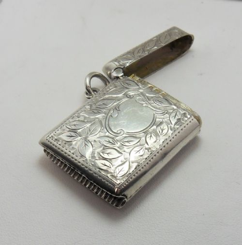 SILVER LEAVES DESIGN VESTA CASE BIRMINGHAM 1906 - ADDITIONAL PHOTO 2