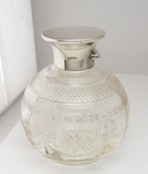 SILVER CUT AND ETCHED SCENT PERFUME BOTTLE BIRMINGHAM 1912 - ADDITIONAL PHOTO 3