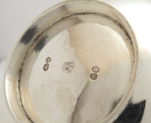 WILLIAM IV SILVER CREAM JUG LONDON 1836 - ADDITIONAL PHOTO 5