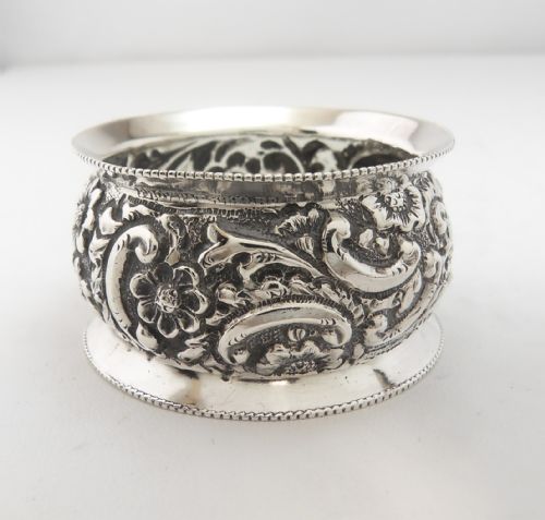 ORNATE SILVER NAPKIN RING BIRMINGHAM 1896 - ADDITIONAL PHOTO 2
