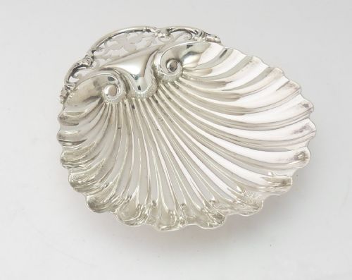 SCALLOPED SHELL SHAPE SILVER DISH BIRMINGHAM 1909 - ADDITIONAL PHOTO 1