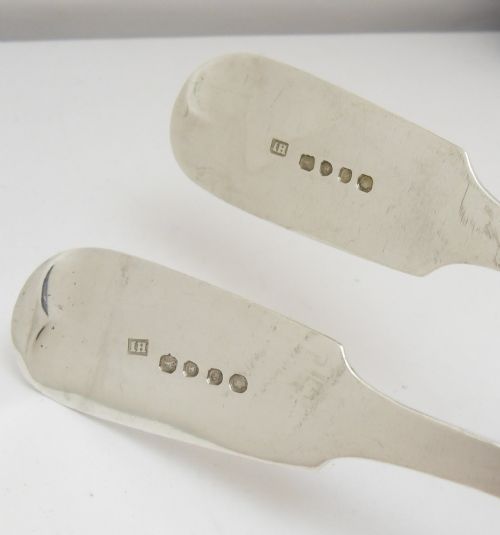 PAIR OF SOLID SILVER STUFFING SPOONS LONDON 1843 - ADDITIONAL PHOTO 3