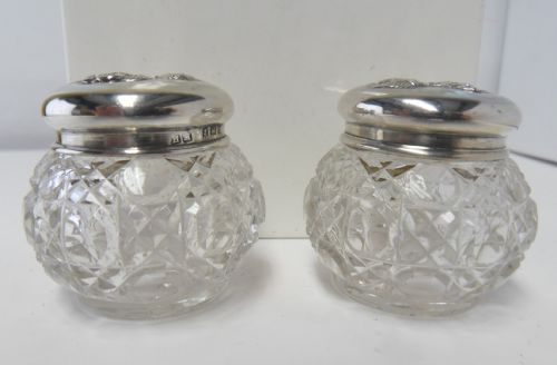 pair of silver lidded 'reynold's angels' pots birmingham 1908 - CATEGORY: ANTIQUE SILVER - DATED EDWARDIAN