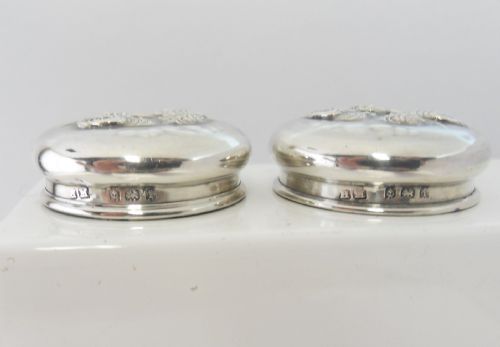 PAIR OF SILVER LIDDED 'REYNOLD'S ANGELS' POTS BIRMINGHAM 1908 - ADDITIONAL PHOTO 8