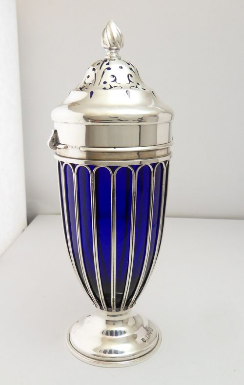 SILVER BLUE GLASS SUGAR SIFTER LONDON 1906 FOR MAPPIN WEBB - ADDITIONAL PHOTO 1