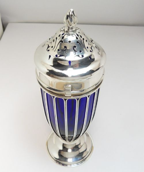 SILVER BLUE GLASS SUGAR SIFTER LONDON 1906 FOR MAPPIN WEBB - ADDITIONAL PHOTO 2