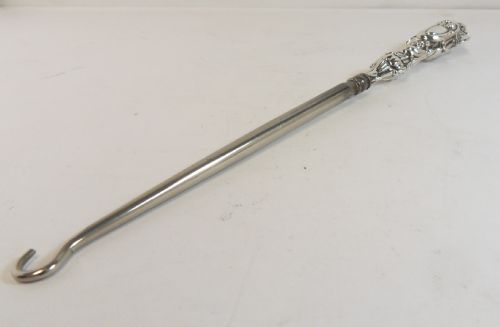 FINE LARGE SILVER BUTTON HOOK BIRMINGHAM 1908 - ADDITIONAL PHOTO 3