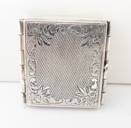 EDWARDIAN SILVER FOLDING PHOTOGRAPH STAMP HOLDER FRAME - ADDITIONAL PHOTO 1