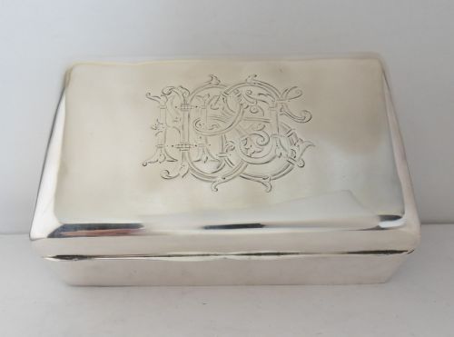 fine victorian silver box london 1895 - CATEGORY: ANTIQUE SILVER - DATED VICTORIAN