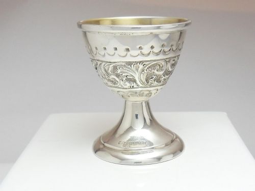 VICTORIAN SILVER EGG CUP GILT INTERIOR BIRMINGHAM 1876
