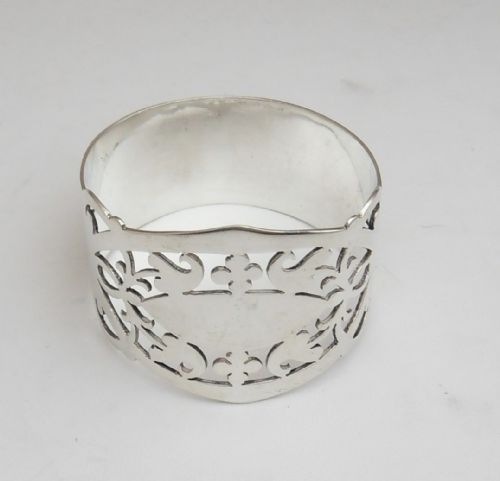 PRETTY SILVER NAPKIN RING SHEFFIELD 1944 - ADDITIONAL PHOTO 1