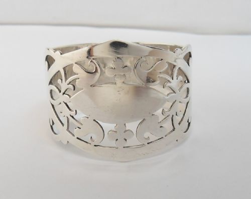 PRETTY SILVER NAPKIN RING SHEFFIELD 1944 - ADDITIONAL PHOTO 2