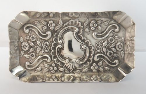 pretty victorian silver pin tray london 1900 - CATEGORY: ANTIQUE SILVER - DATED VICTORIAN