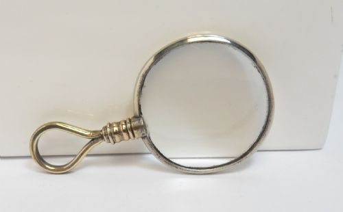 VICTORIAN BRASS HANDLED MAGNIFYING GLASS - ADDITIONAL PHOTO 3