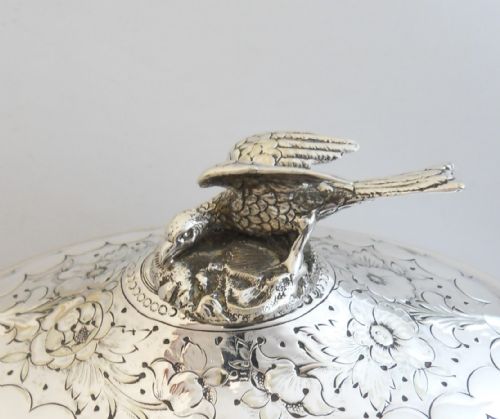 SUPERB VICTORIAN SILVER PLATED BISCUIT BARREL BOX - ADDITIONAL PHOTO 10