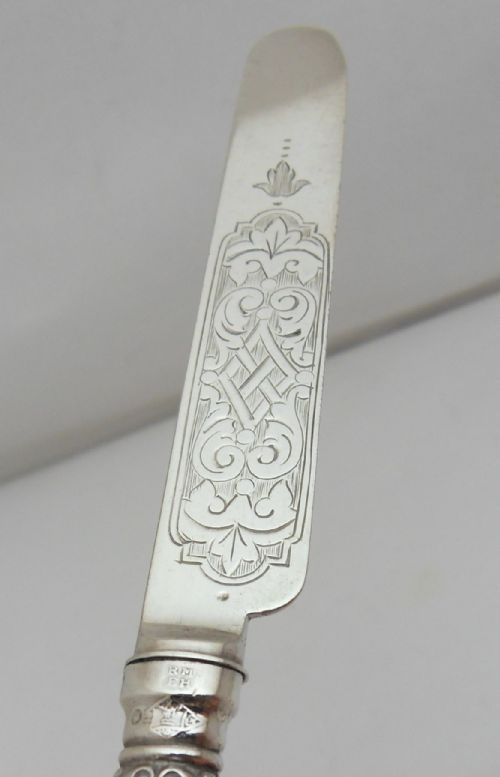 VICTORIAN CASED SILVER CHRISTENING SET FULLY HALLMARKED - ADDITIONAL PHOTO 5