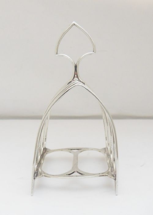 STUNNING GOTHIC ARCH SILVER TOAST RACK LONDON 1911 - ADDITIONAL PHOTO 4
