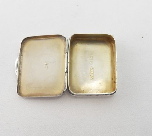 MINIATURE SILVER PILL SNUFF BOX BIRMINGHAM 1913 - ADDITIONAL PHOTO 5