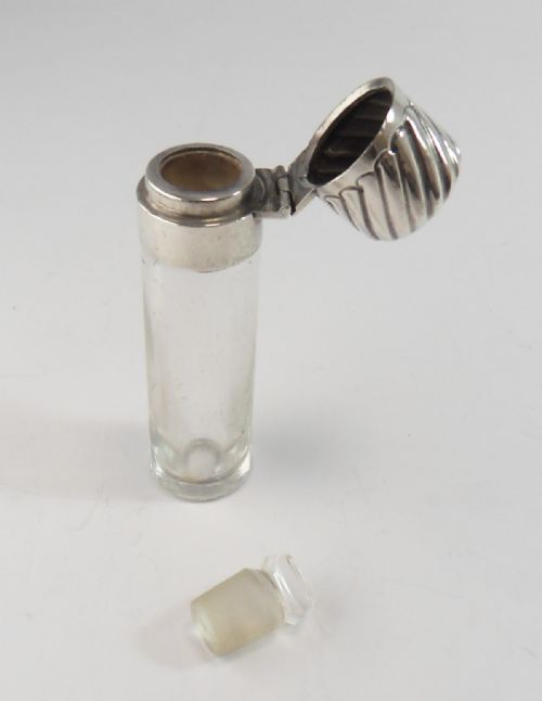 VICTORIAN SILVER GLASS SCENT BOTTLE BIRMINGHAM 1893 - ADDITIONAL PHOTO 2