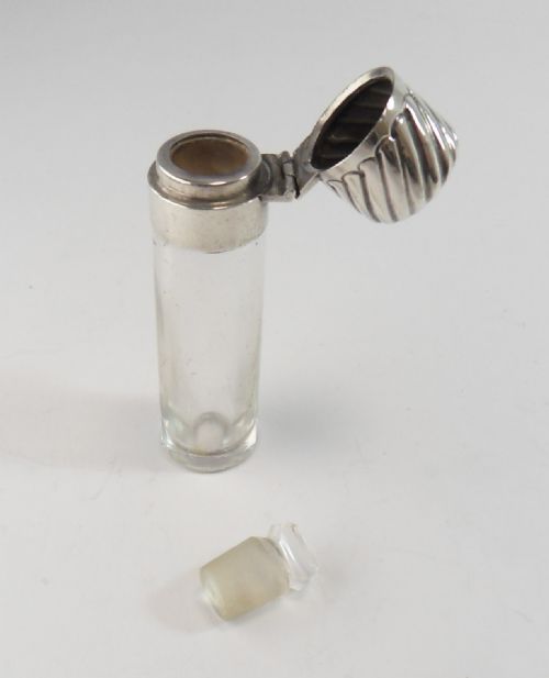 VICTORIAN SILVER GLASS SCENT BOTTLE BIRMINGHAM 1893 - ADDITIONAL PHOTO 4
