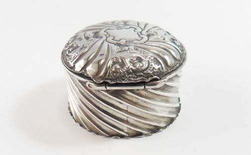 VICTORIAN SILVER BOX BIRMINGHAM 1892 - ADDITIONAL PHOTO 1