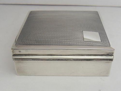 FINE SQUARE SILVER BOX BIRMINGHAM 1938 - ADDITIONAL PHOTO 2