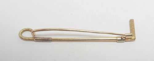 15CT GOLD' RIDING CROP' STOCK PIN BROOCH CIRCA 1920 - ADDITIONAL PHOTO 3