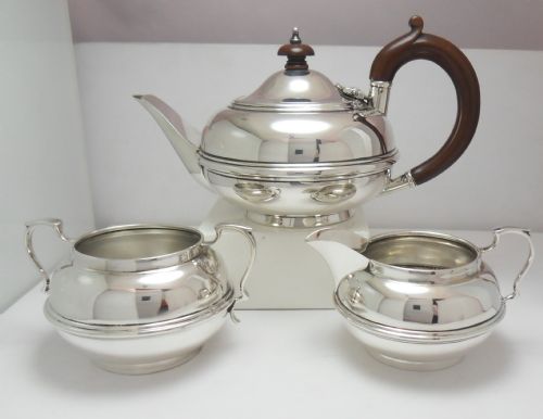 fine silver art deco 3piece tea set london 1922 - CATEGORY: ANTIQUE SILVER - DATED 1930