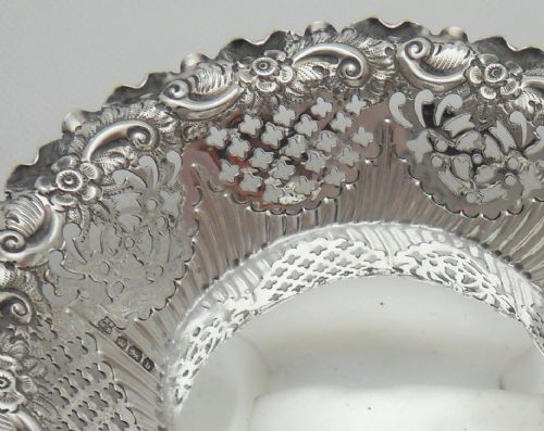 VICTORIAN SILVER BON BON DISH SHEFFIELD 1894 - ADDITIONAL PHOTO 3