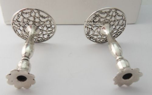PAIR OF SILVER MINIATURE CANDLESTICK BY W COMYNS 1891 - ADDITIONAL PHOTO 3