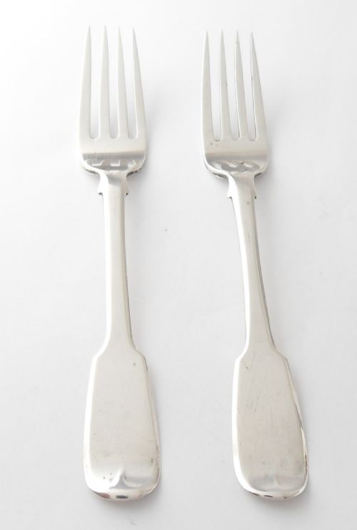 pair of small silver forks sheffield 1836 by patrick leonard - CATEGORY: ANTIQUE SILVER - DATED 19TH CENTURY