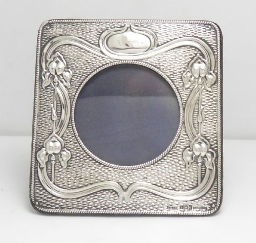 superb art nouveau silver photo frame by aj zimmerman - CATEGORY: ANTIQUE SILVER - DATED EDWARDIAN
