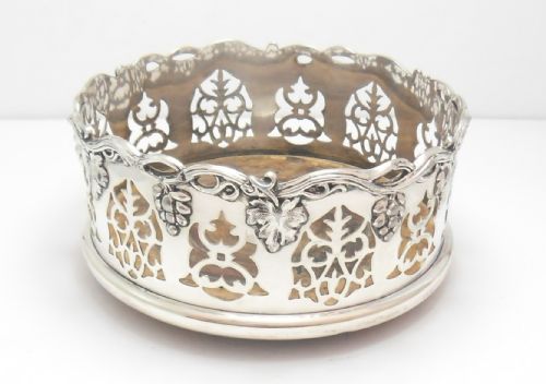 MAGNIFICENT VICTORIAN LARGE SILVER PLATED WINE COASTER - ADDITIONAL PHOTO 1