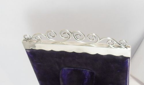 LARGE SILVER PHOTO FRAME HALLMARKED LONDON 1900 - ADDITIONAL PHOTO 6