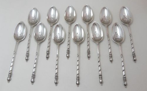 SUPERB CASED SET OF 12 VICTORIAN TEASPOONS LONDON 1876 - ADDITIONAL PHOTO 5