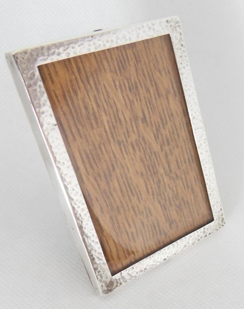 arts crafts liberty silver photo frame birmingham 1915 - CATEGORY: ANTIQUE SILVER - DATED 1920