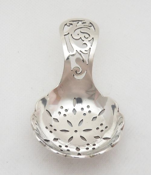 SILVER TEA CADDY SIFTER SPOON SHEFFIELD 1945 - ADDITIONAL PHOTO 2