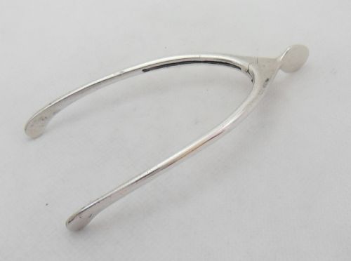 SILVER WISHBONE SUGAR TONGS LONDON 1908 - ADDITIONAL PHOTO 5