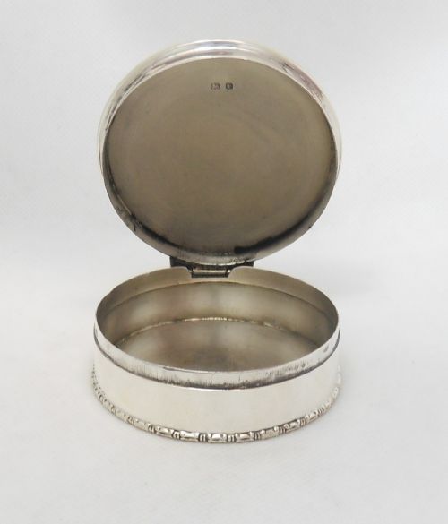 STUNNING EDWARDIAN SILVER TRINKET BOX MAPPIN WEBB - ADDITIONAL PHOTO 6
