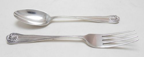 ANTIQUE CASED SILVER CHRISTENING SET 191011 - ADDITIONAL PHOTO 5