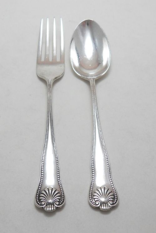 ANTIQUE CASED SILVER CHRISTENING SET 191011 - ADDITIONAL PHOTO 6