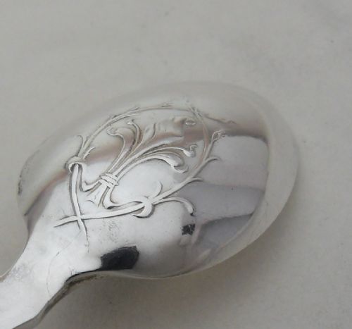 EXCEPTIONAL SILVER CHRISTENING SET LONDON 1920 - ADDITIONAL PHOTO 4